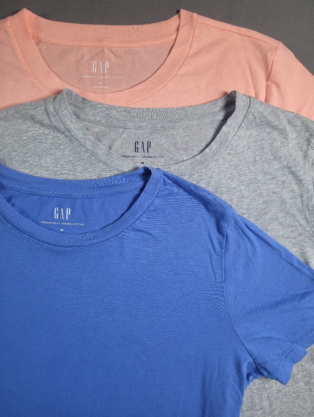 Lot of 3 Gap Organic Cotton T-Shirts Women’s Medium Pink Blue Heather Gray